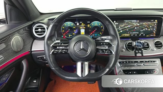 Mercedes-Benz E-Class W213 2022 Белый из Кореи, фото 5
