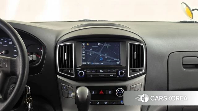 Hyundai The New Grand Starex 2018 Желтый из Кореи, фото 5