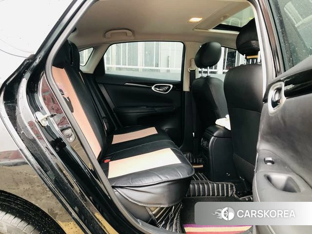 Nissan Sylphy 2023 Черный из Китая, фото 5