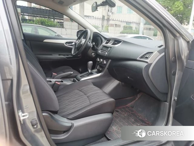 Nissan Sylphy 2025 Темно-серый из Китая, фото 5