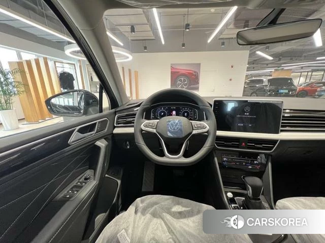 Volkswagen Tiguan L 2025 Черный из Китая, фото 5