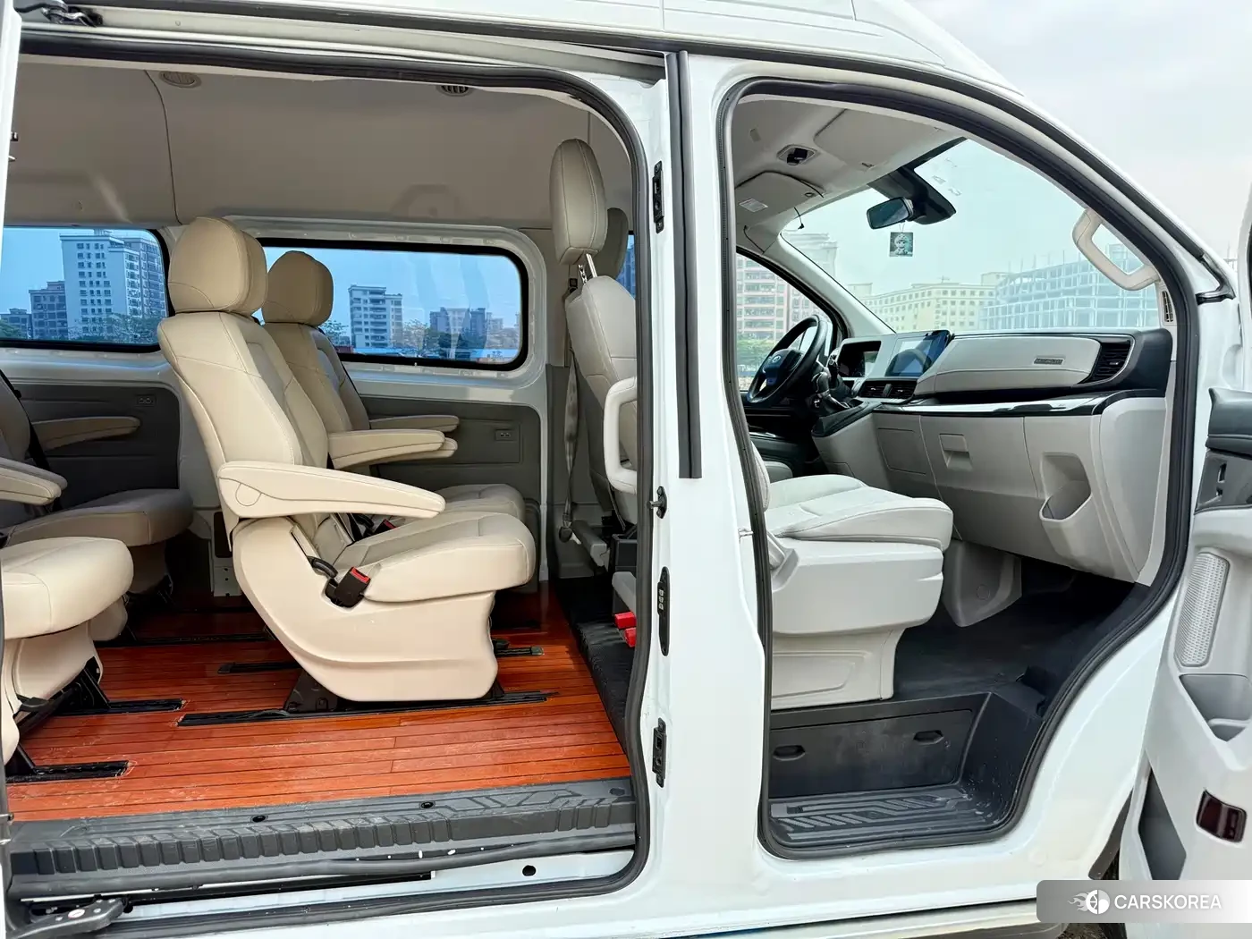 Ford Transit 2023 Белый из Китая, фото 6