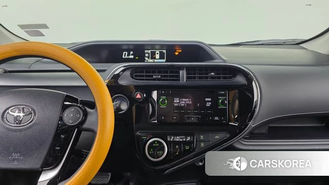 Toyota Prius C 2018 Серый из Кореи, фото 5