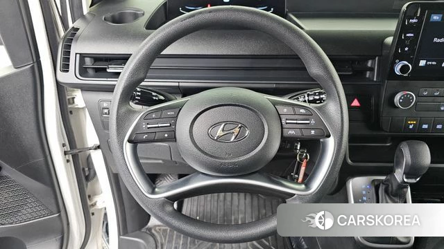 Hyundai Staria 2022 Белый из Кореи, фото 5