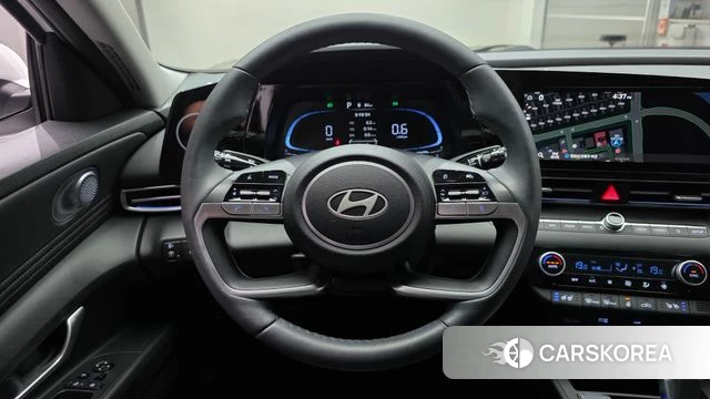 Hyundai The New Avante (CN7) 2024 Белый из Кореи, фото 5