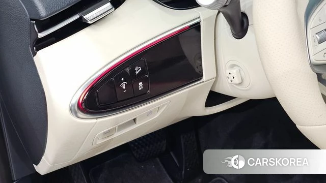Genesis Electrified GV70 2022 Белый из Кореи, фото 5