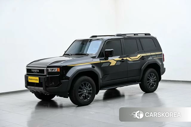 Toyota Land Cruiser 2025 Черный из Китая, фото 5