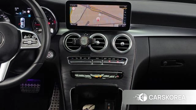 Mercedes-Benz C-Class W205 2019 Белый из Кореи, фото 5