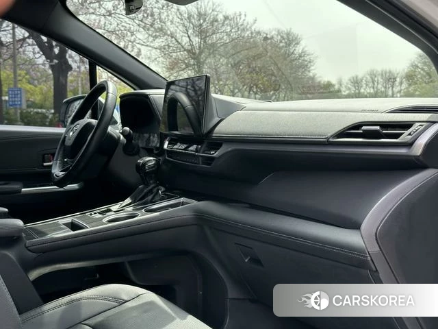 Toyota Sienna 2022 Белый из Китая, фото 5