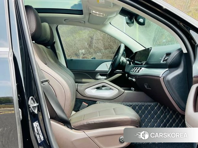 Mercedes-Benz GLE 2023 Черный из Китая, фото 5