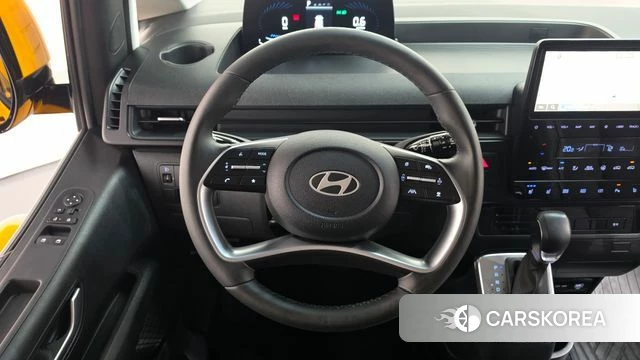 Hyundai Staria 2025 Желтый из Кореи, фото 5