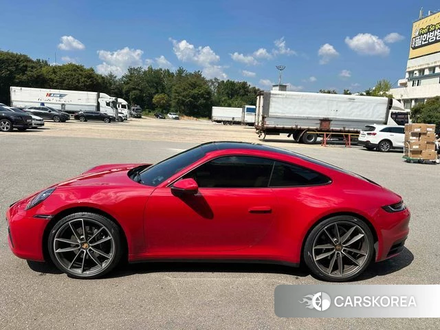 Porsche 911(992) id 4922808 из Кореи 5