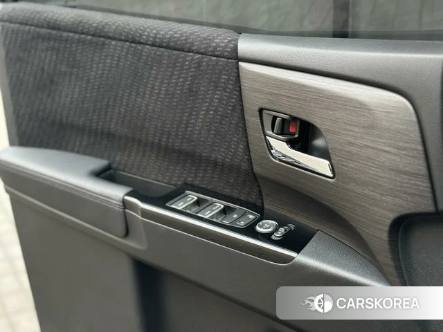 Honda Elysion 2025 Белый из Китая, фото 5