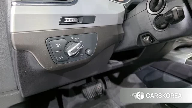 Audi Q7 (4M) 2019 Черный из Кореи, фото 5