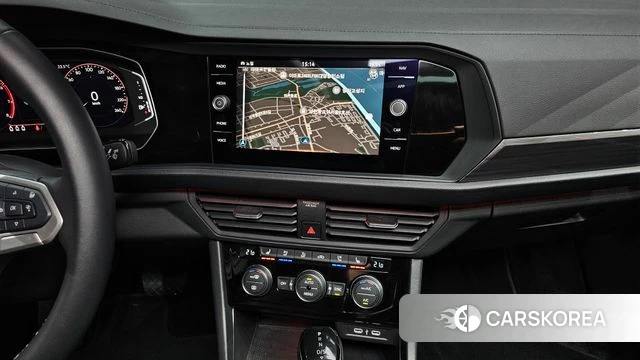 Volkswagen 7th Generation of Jetta 2024 Белый из Кореи, фото 5