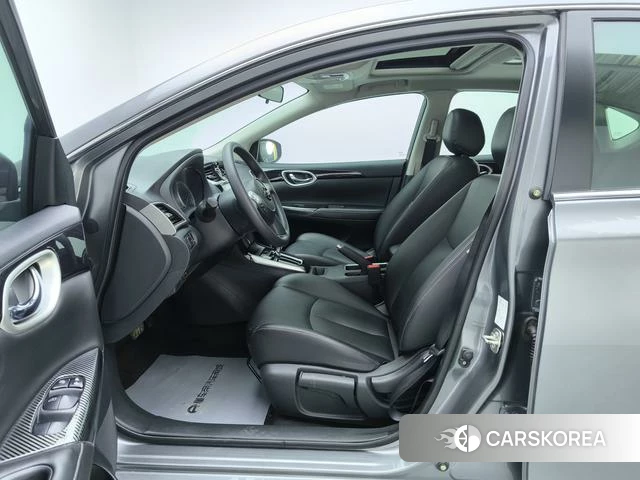 Nissan Sylphy 2021 Темно-серый из Китая, фото 5