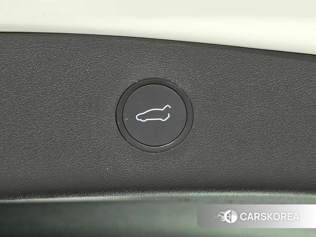 Tesla Model 3 2021 Белый из Кореи, фото 5