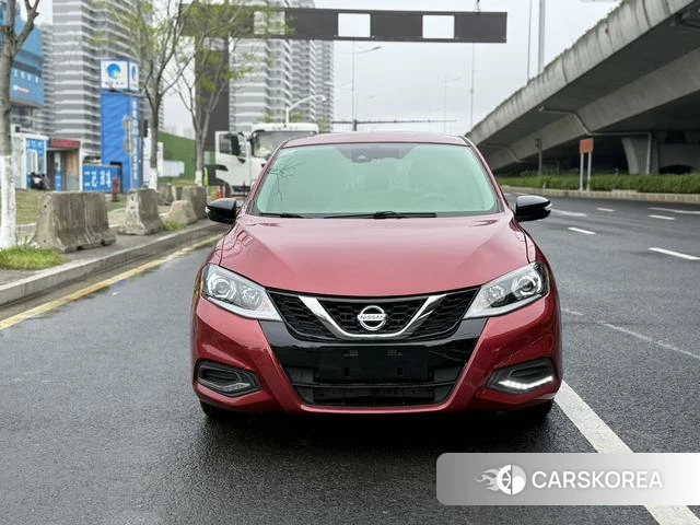 Nissan Tiida 2021 Красный из Китая, фото 5