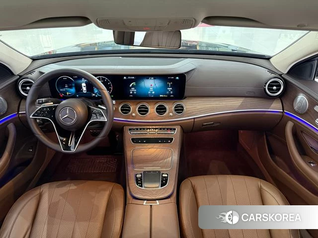 Mercedes-Benz E-Class 2021 Черный из Китая, фото 5