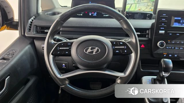 Hyundai Staria 2022 Желтый из Кореи, фото 5