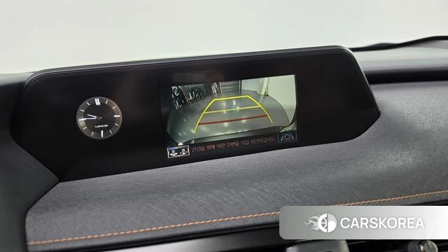 Lexus UX250h 2021 Серый из Кореи, фото 5