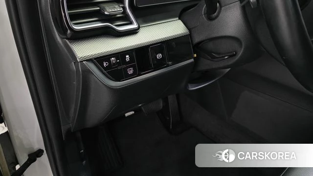 Kia Sportage 5th Generation Hybrid 2023 Белый из Кореи, фото 5