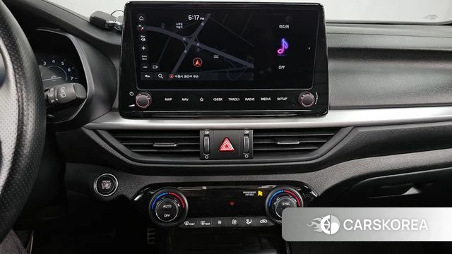Kia The New K3 2nd generation 2022 Белый из Кореи, фото 5