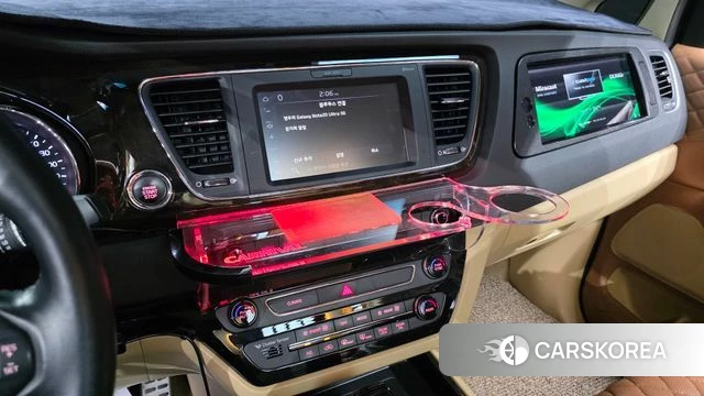 Kia The New Carnival 2019 Белый из Кореи, фото 5