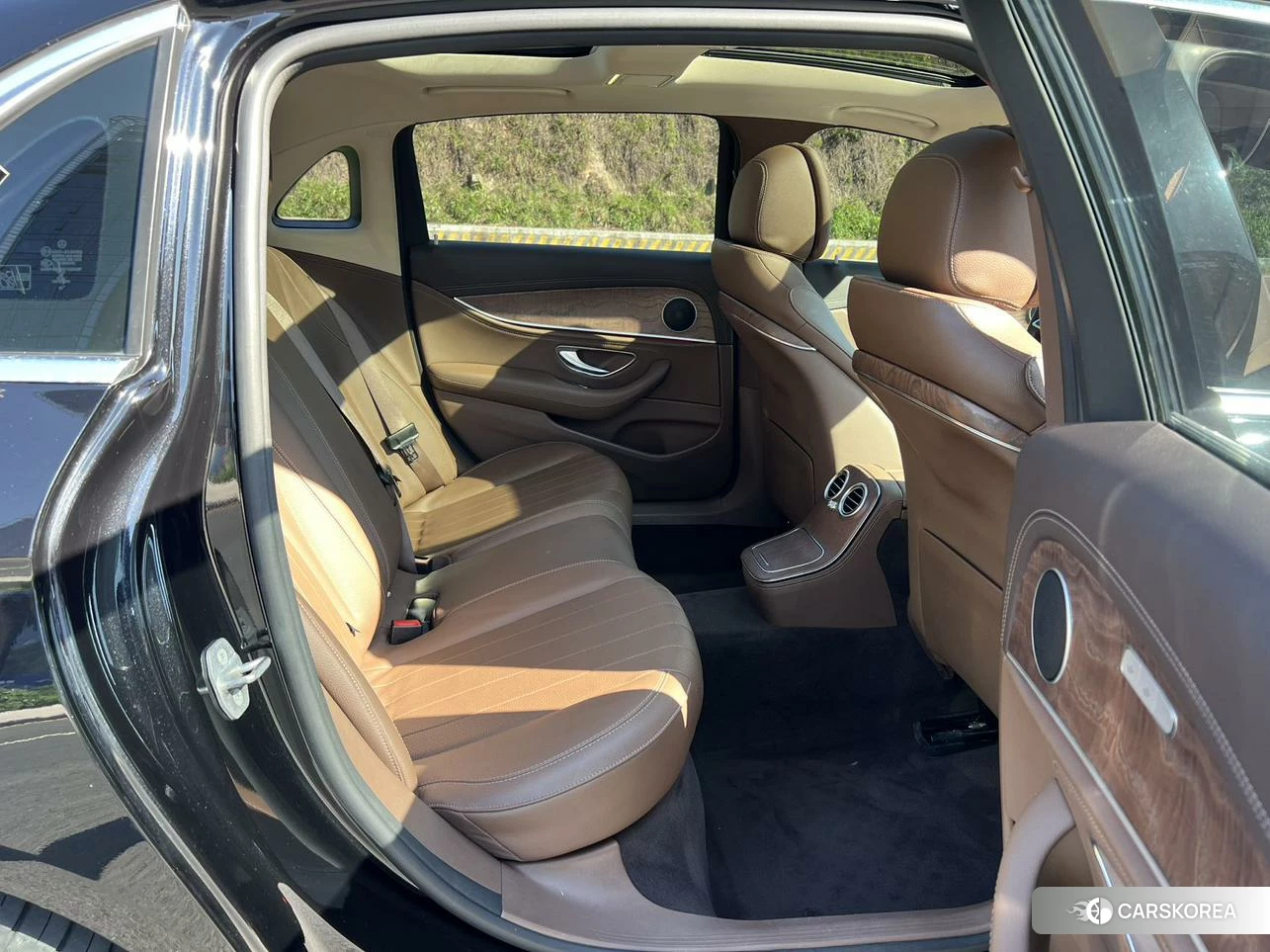 Mercedes-Benz E-Class 2021 Черный из Китая, фото 5