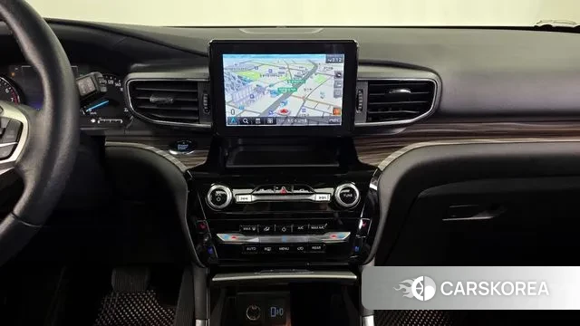 Ford Explorer 6th Generation 2021 Белый из Кореи, фото 5