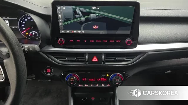 Kia The New K3 2nd generation 2021 Белый из Кореи, фото 5