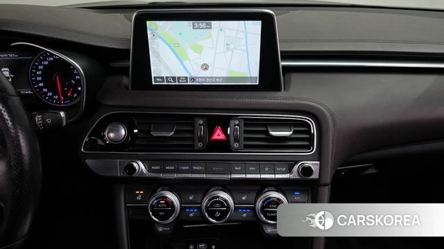 Genesis G70 2018 Черный из Кореи, фото 5
