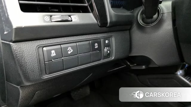 Ssangyong The New Rexton Sports Cannes 2023 Серый из Кореи, фото 5