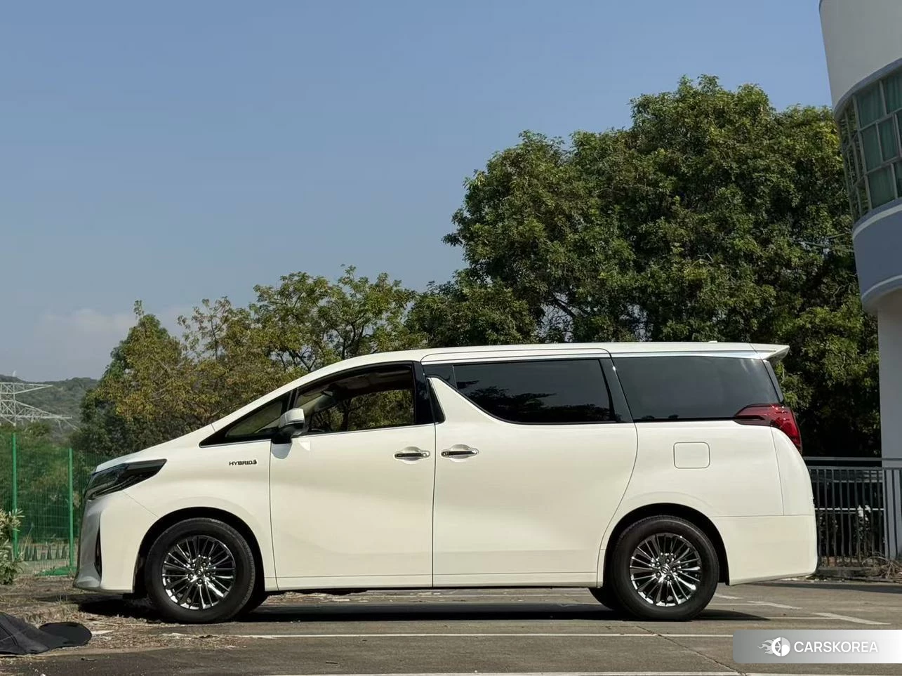 Toyota Alphard 2021 Белый из Китая, фото 5