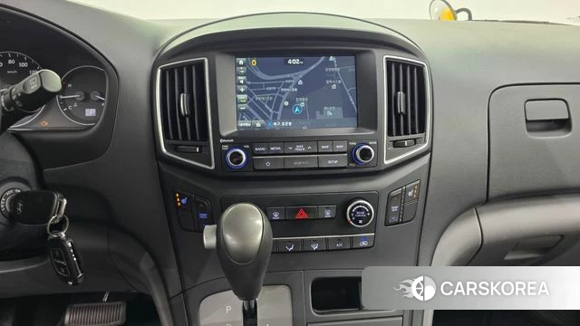 Hyundai The New Grand Starex 2018 Желтый из Кореи, фото 5