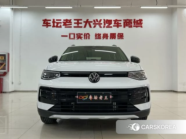 Volkswagen Tharu 2026 Белый из Китая, фото 5