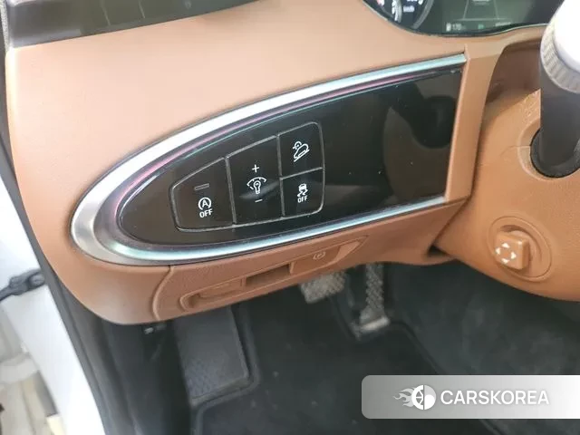 Genesis GV70 2021 Белый из Кореи, фото 5