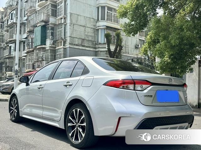 Toyota Levin 2021 Серебристо-серый из Китая, фото 5