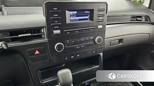 Hyundai Staria 2023 Черный из Кореи, фото 5