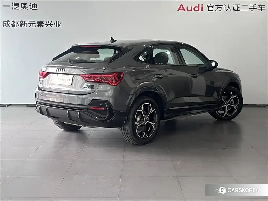 Audi Q3 Sportback 2023 Silver/gray из Китая, фото 5