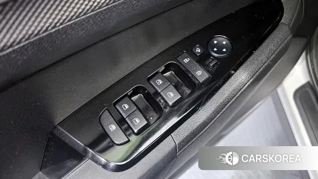 Kia Sportage 5th Generation 2021 Белый из Кореи, фото 5