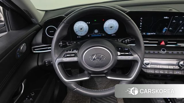 Hyundai Avante (CN7) 2022 Серебристо-серый из Кореи, фото 5