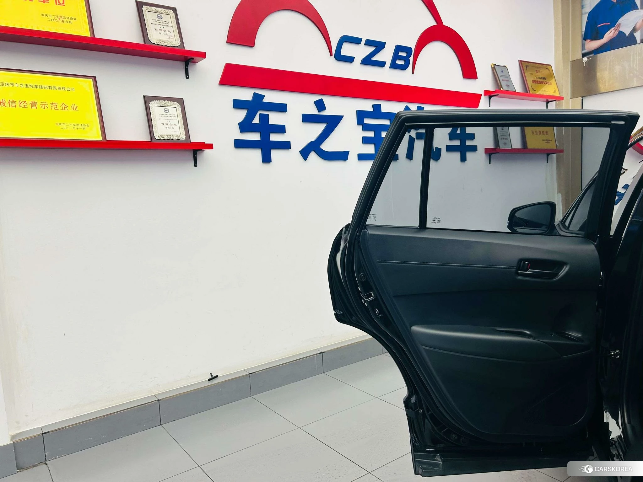 Toyota Frontlander 2023 Черный из Китая, фото 5