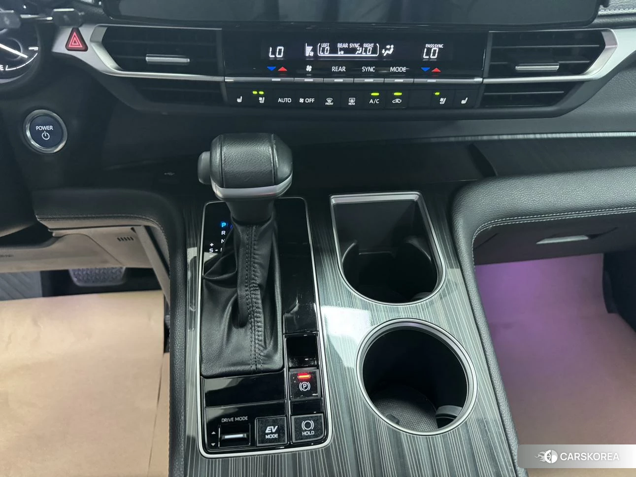 Toyota Sienna 2023 Белый из Китая, фото 5