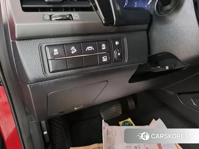 Ssangyong The New Rexton Sports Cannes 2023 Красный из Кореи, фото 5