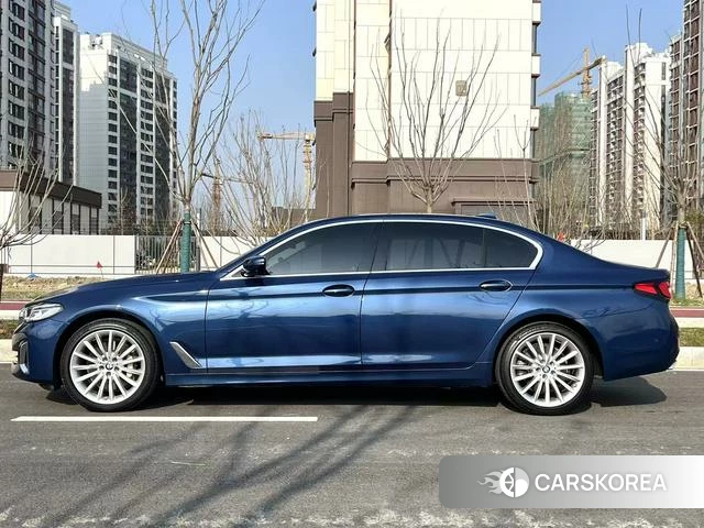 BMW 5 series 2021 Синий из Китая, фото 5