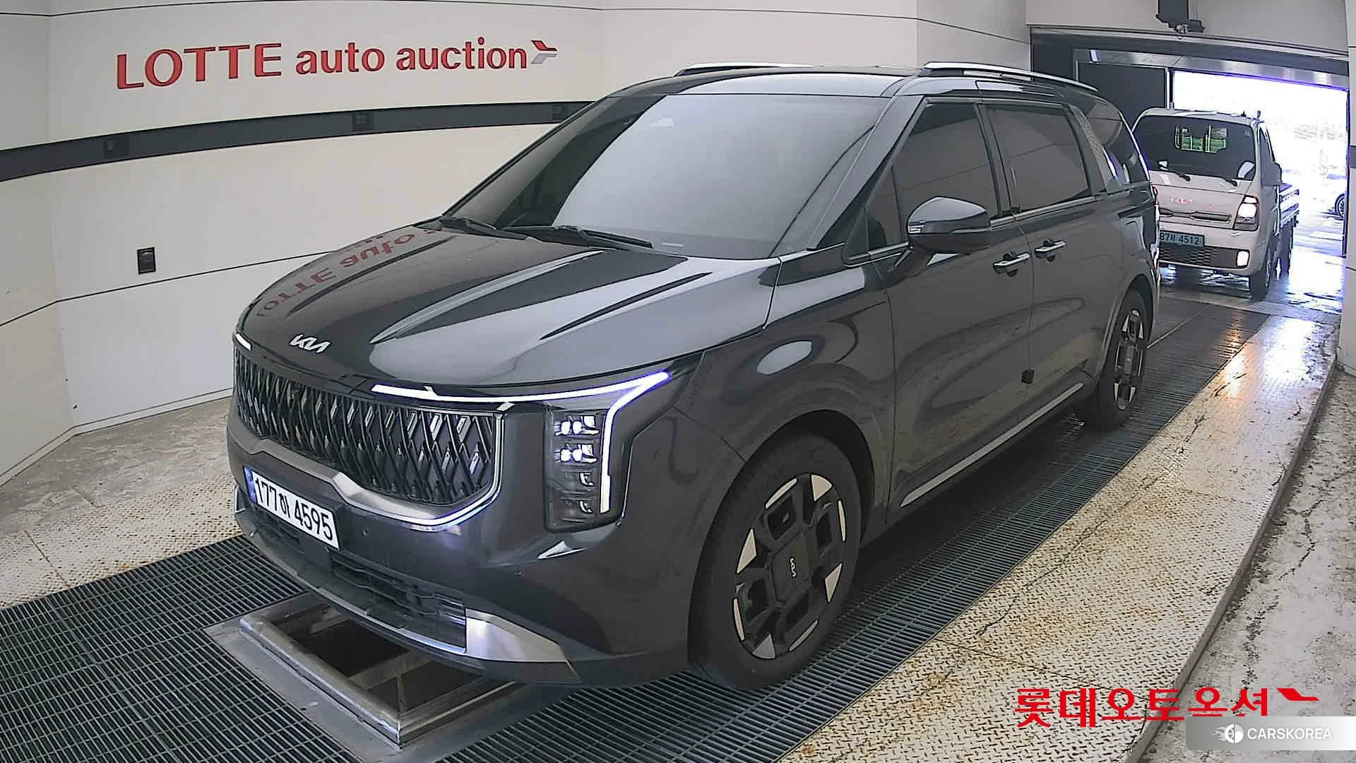 Kia Carnival Hybrid id 4990053 из Кореи 5