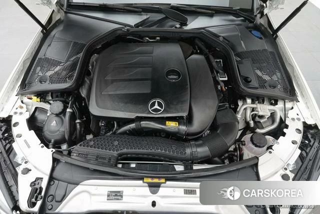 Mercedes-Benz C-class 2021 Белый из Китая, фото 5