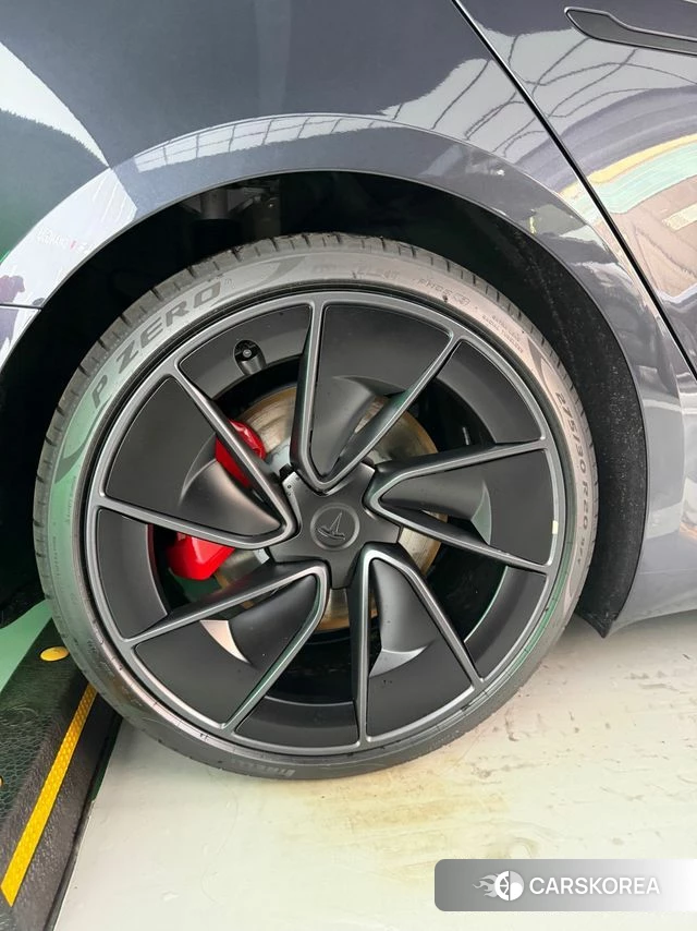 Tesla Model 3 2026 Серый из Кореи, фото 5
