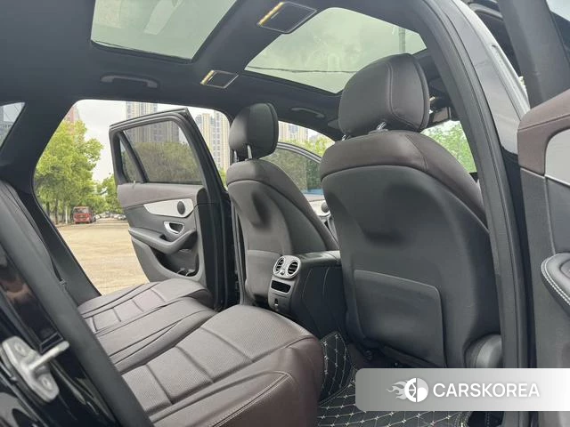 Mercedes-Benz GLC 2021 Черный из Китая, фото 5